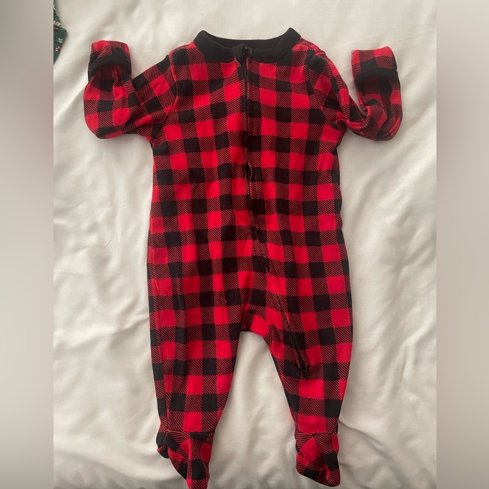Old Navy red plaid Microfleece 2-Way-Zip Footed One-Piece for Baby size 0-3 m